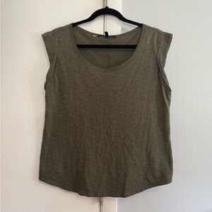 White House black market.  Olive Green Women’s tee shirt. Size large